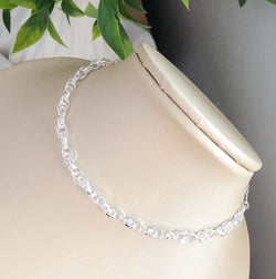 Choker Trançado Prateado (Colar)